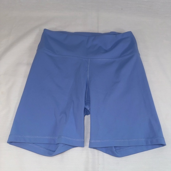 Old Navy Powersoft High Rise Bike Short Periwinkle Performance Activewear Size M - Picture 4 of 9